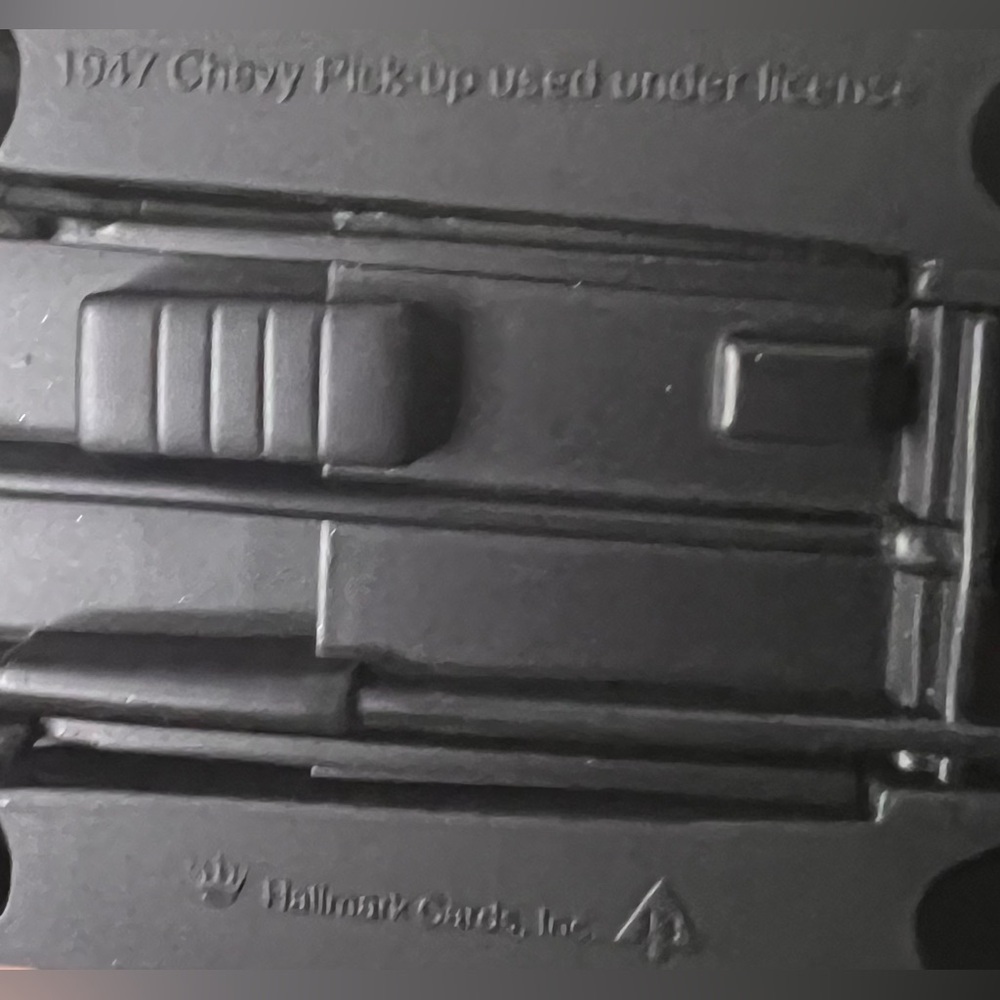 Hallmark NEW 2007 "1947 Chevrolet Pickup" Christmas Ornament 13th in Series GM - Picture 9 of 9